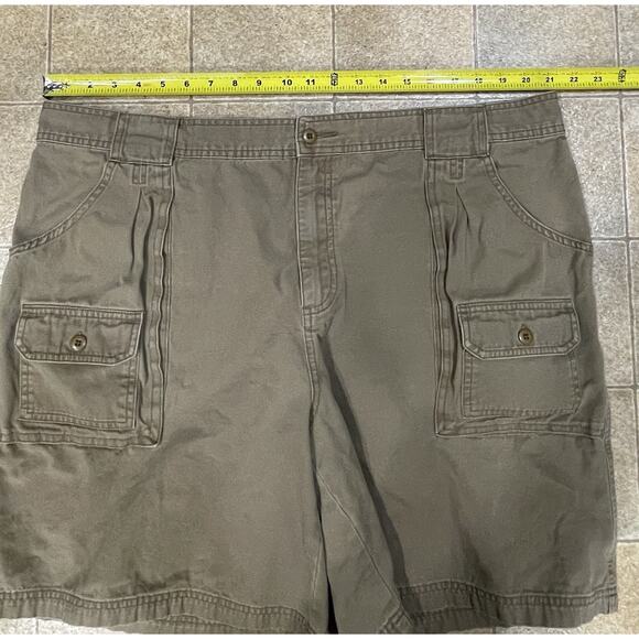 Cabela’s Outdoor Gear Men’s Tan Hiking Cargo Shorts Sz 42” Waist 100% Cotton - Picture 3 of 13